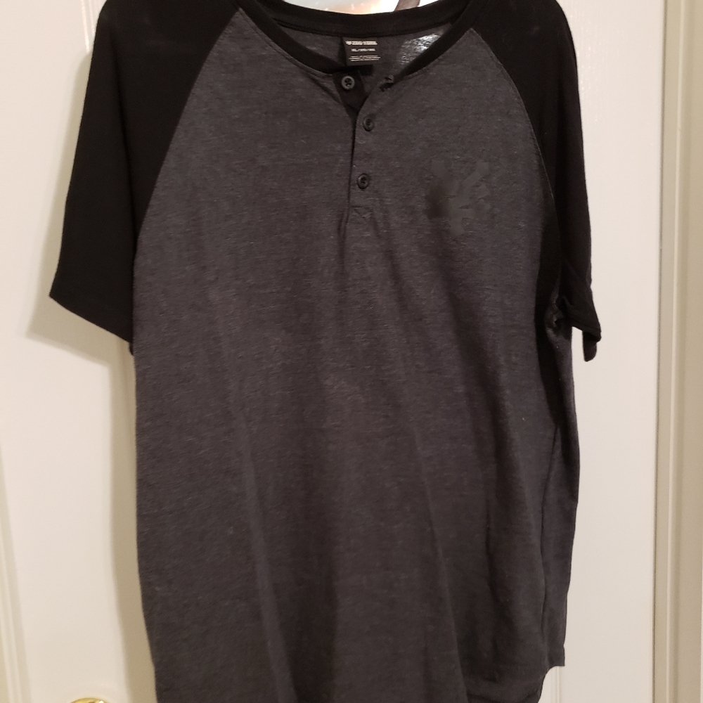 Zoo York t-shirt